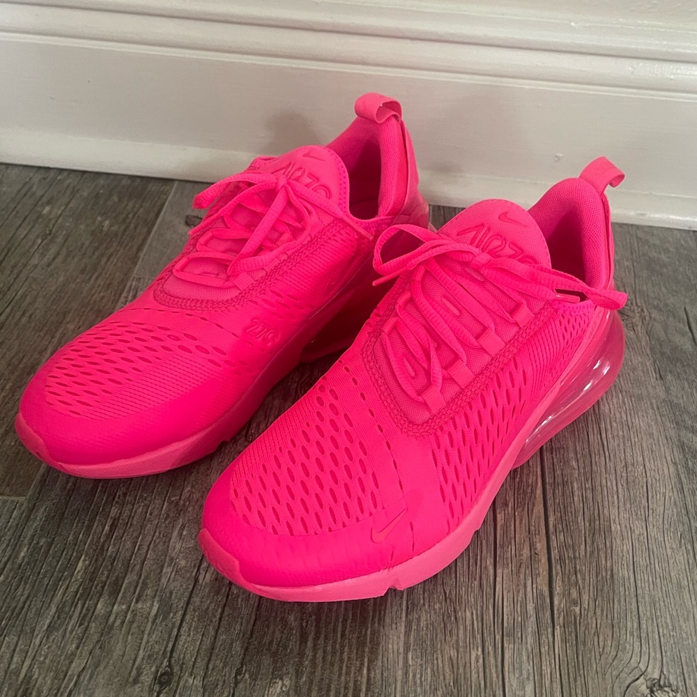 Women’s Nike Air Max 270